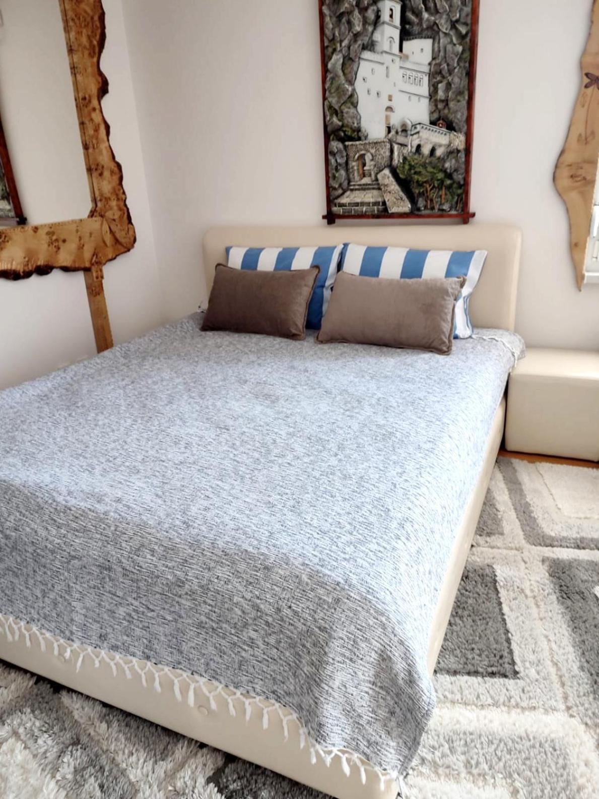 Apartman Lux Sneznik Vrnjačka Banja Екстериор снимка